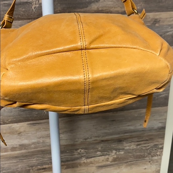 Vintage The Sak Tan Leather Shoulder Bag P12 - Picture 6 of 7